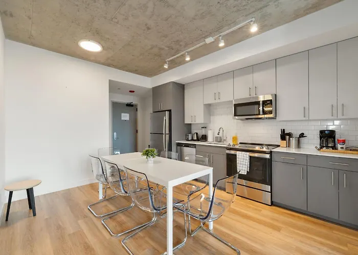 Hotel 3br Escape Bright Sleek Spacious