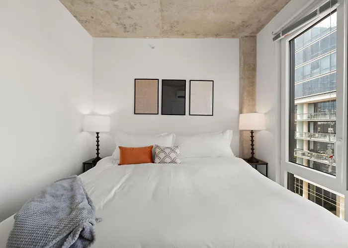 3br Escape Bright Sleek Spacious *