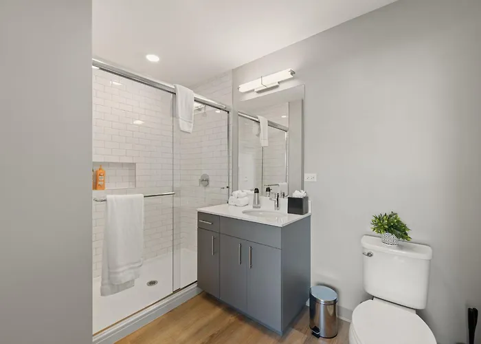 Hotel 3br Escape Bright Sleek Spacious *